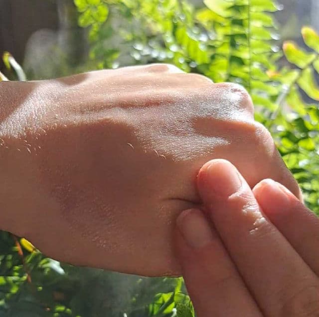 SKIN1004 Madagascar Centella Light Cleansing Oil review photo by Robynrose