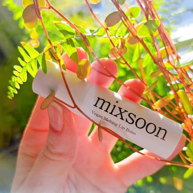 MIXSOON Vegan Melting Lip Balm #02 Dry Rose review photo by Robynrose