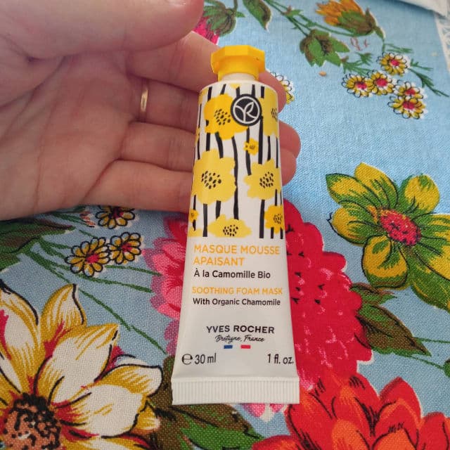 YVES ROCHER Soothing Foam Mask with Organic Chamomile review photo by MariCinti