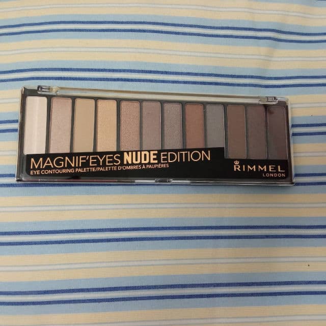 Rimmel Magnif'eyes Eyeshadow Palette - Nude review photo by MariCinti