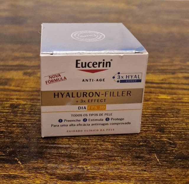 Eucerin Hyaluron Filler 3x Effect Day Cream SPF 30 review photo by lorenamt