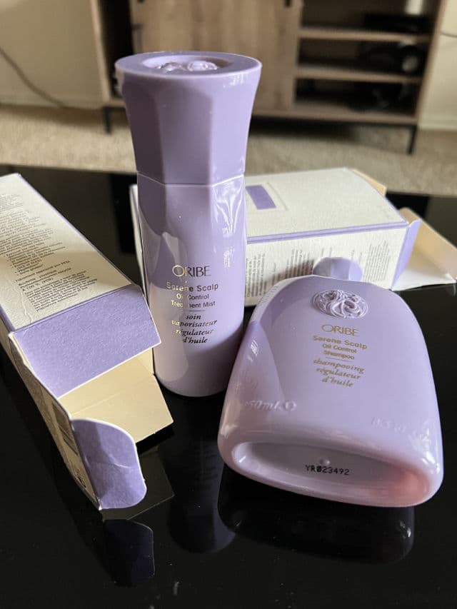 Oribe Serene Scalp Anti-Dandruff Shampoo review photo by Sergey