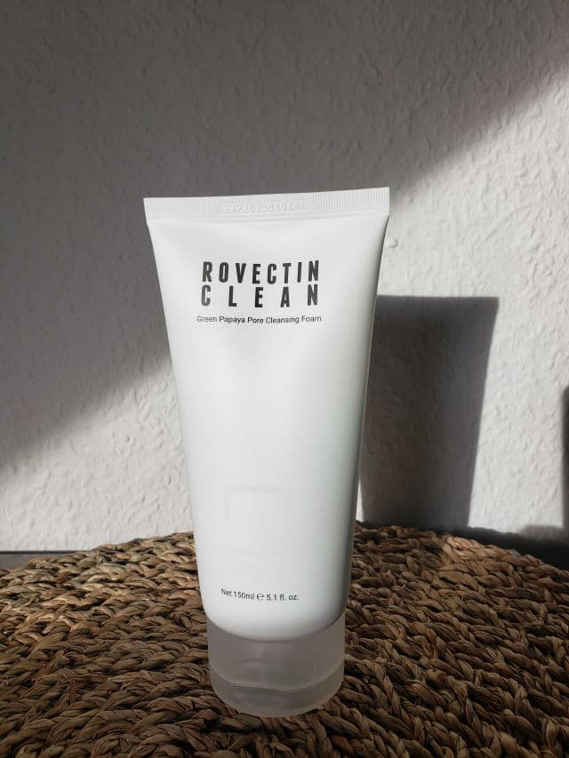 Rovectin Clean Green Papaya Pore Cleansing Foam review photo by jennysilkyskin