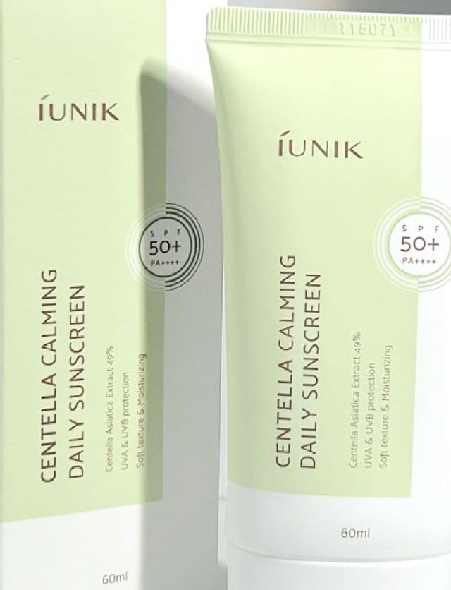 Iunik Centella Calming Daily Sunscreen SPF 50 PA++++ review photo by hdiiww