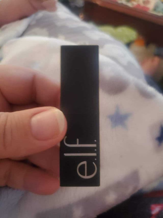 ELF O Face Satin Lipstick review photo by carpe0noctem