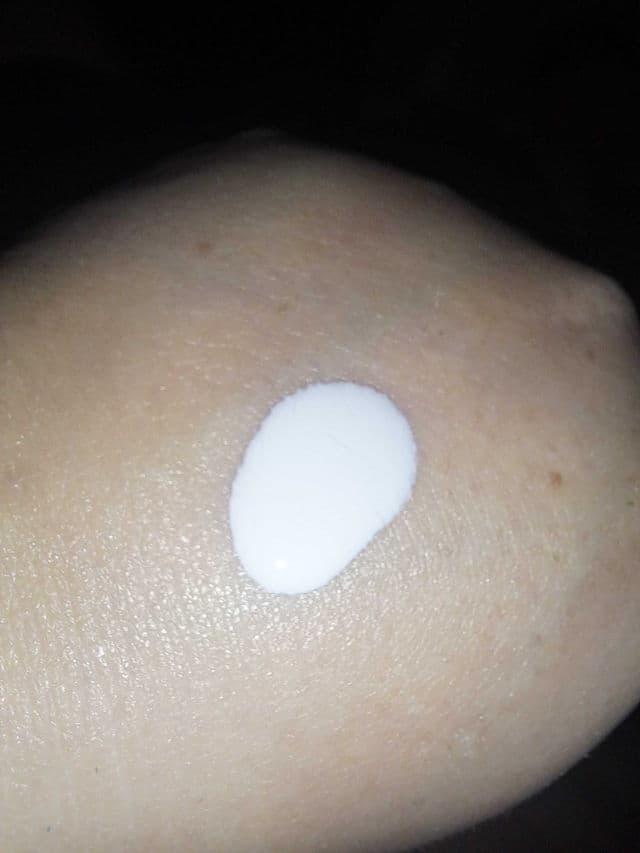 Blue Lizard Sheer Mineral Sunscreen Lotion SPF 50+ review photo by carpe0noctem