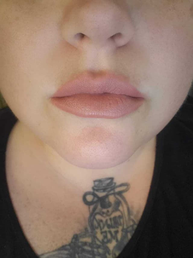 ELF O Face Satin Lipstick review photo by carpe0noctem