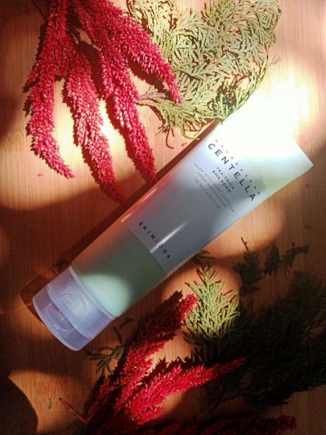SKIN1004 Madagascar Centella Tea-Trica BHA Foam review photo by megii