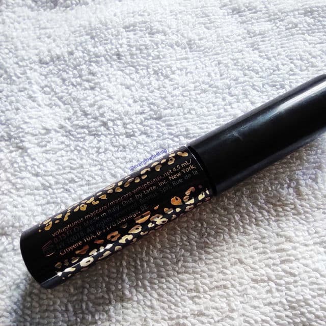Tarte Maneater Voluptuous Mascara review photo by everglowlasting