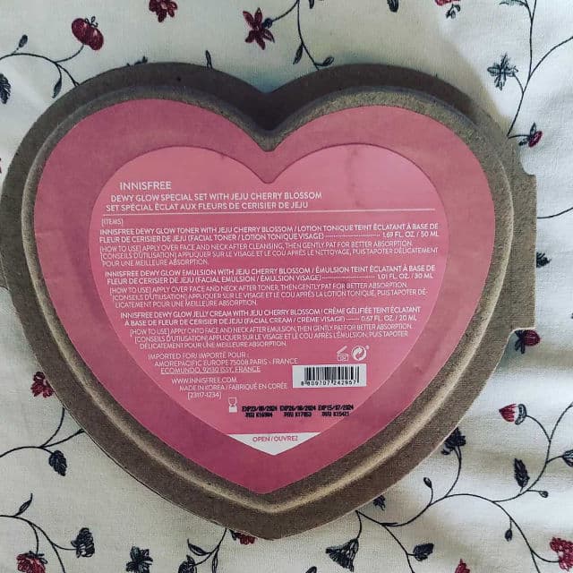 INNISFREE Dewy Glow Emulsion with Jeju Cherry Blossom review photo by everglowlasting