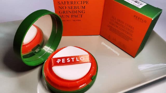 Pestlo Saferecipe No Sebum Grinding Sun Pact SPF 50+ PA+++ review photo by everglowlasting