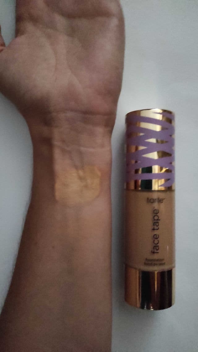Tarte Face Tape Foundation review photo by everglowlasting