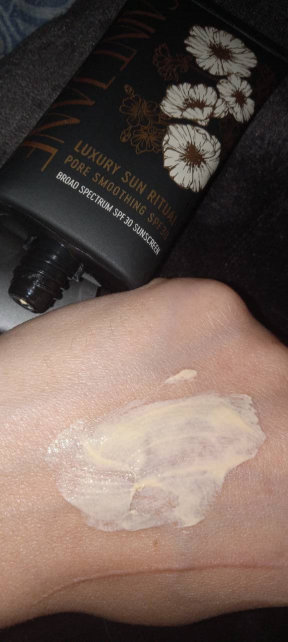 Saint Jane Luxury Sun Ritual - Pore Smoothing SPF 30 Sunscreen review photo by ValGal03