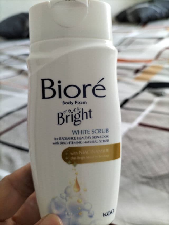 Biore Body Foam White Scrub review photo by Wasty