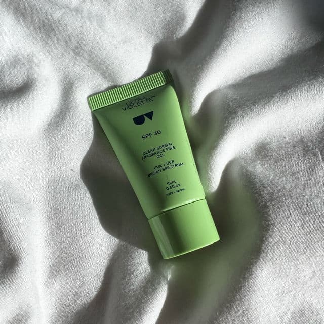Ultra Violette Clean Screen SPF 30 Fragrance Free Weightless Gel Skinscreen review photo by beautywithell