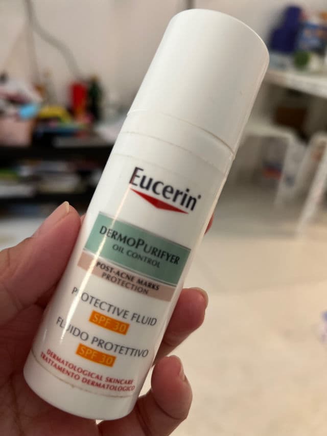 Eucerin DermoPurifyer Triple Effect Serum review photo by imbhaleem