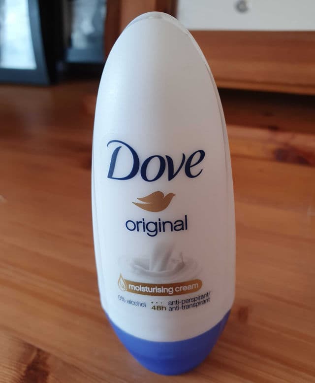 Dove Original Nourished and Smooth Antiperspirant Roll-on review photo by Bec247