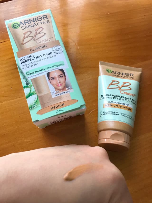 Garnier SkinActive Oil-Free BB Cream SPF 25 review photo by EZunni