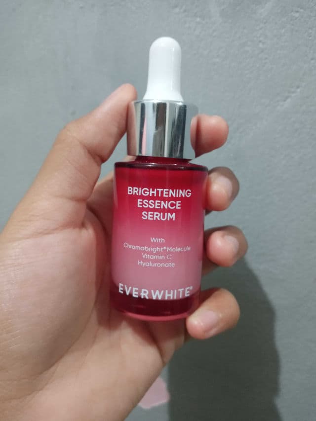 Everwhite Niacinamide Brightening Serum review photo by shobihana