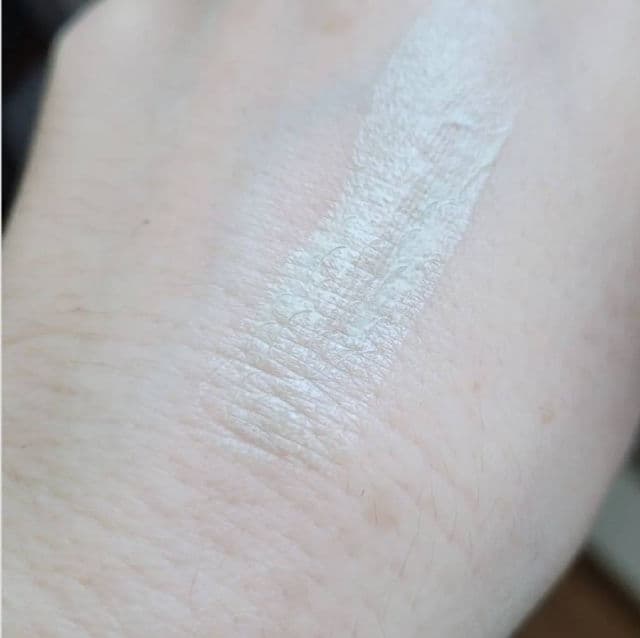 Lise Watier Base Miracle Colour Correcting Primer - Vert review photo by Isabellemama