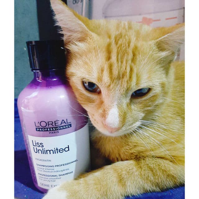 L'Oreal Professionnel Serie Expert Liss Unlimited Professional Shampoo review photo by NataBortumorang