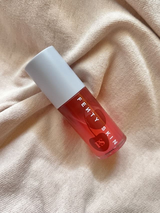 Fenty Skin Cherry Treat Conditioning + Strengthening Lip Oil review photo by Rhonmarr