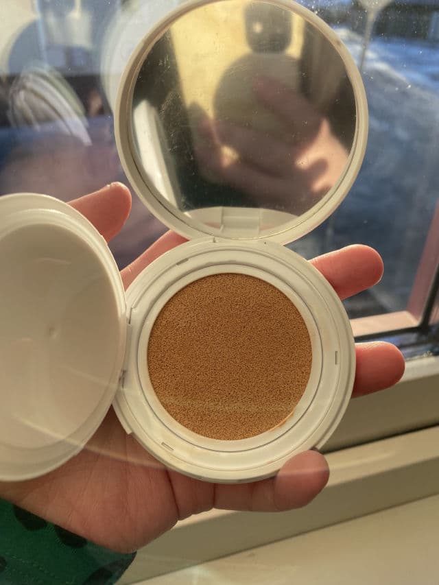 CLE Cosmetics Essence Moonlighter Cushion review photo by Negin