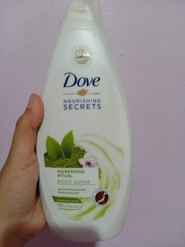 Dove Purely Pampering Nourishing Body Wash, Pistachio Cream with Magnolia review photo by Vblohm38
