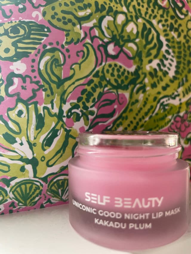 SELF BEAUTY Uniconic Good Night Vitamin C Vegan Lip Mask - Kakadu Plum review photo by beautykhaye