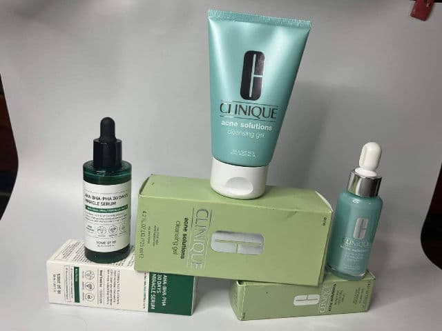 Clinique Acne Solutions Cleansing Gel review photo by sabrinashayne