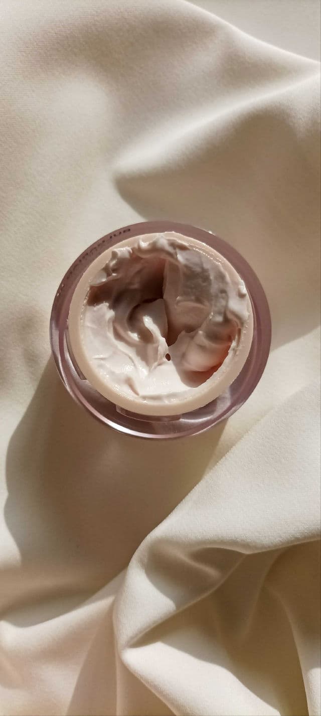 Heimish Bulgarian Rose Satin Cream review photo by Zara1193