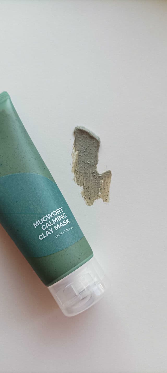 ISNTREE Mugwort Calming Clay Mask review photo by Zara1193