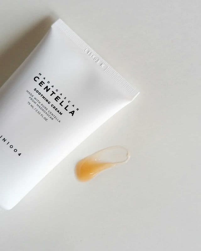 SKIN1004 Madagascar Centella Soothing Cream review photo by Zara1193