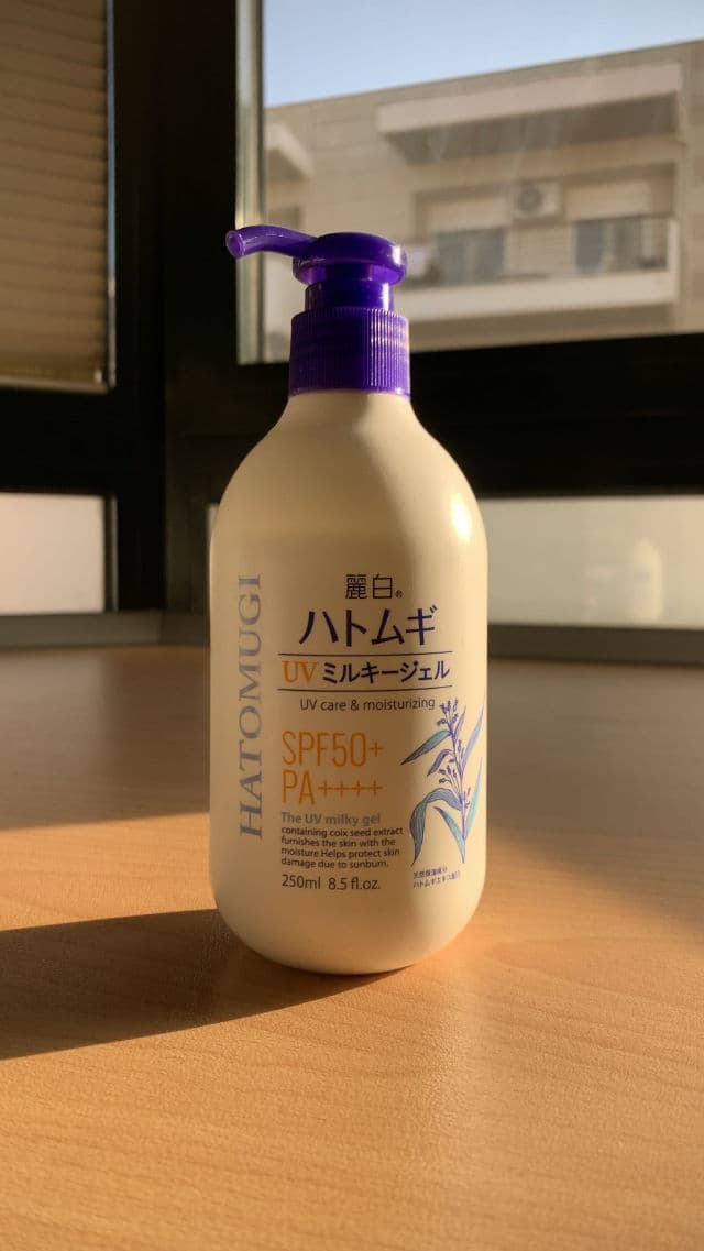 Kumano Cosmetics Reihaku Hatomugi UV Milky Gel SPF 50 review photo by skincareardent