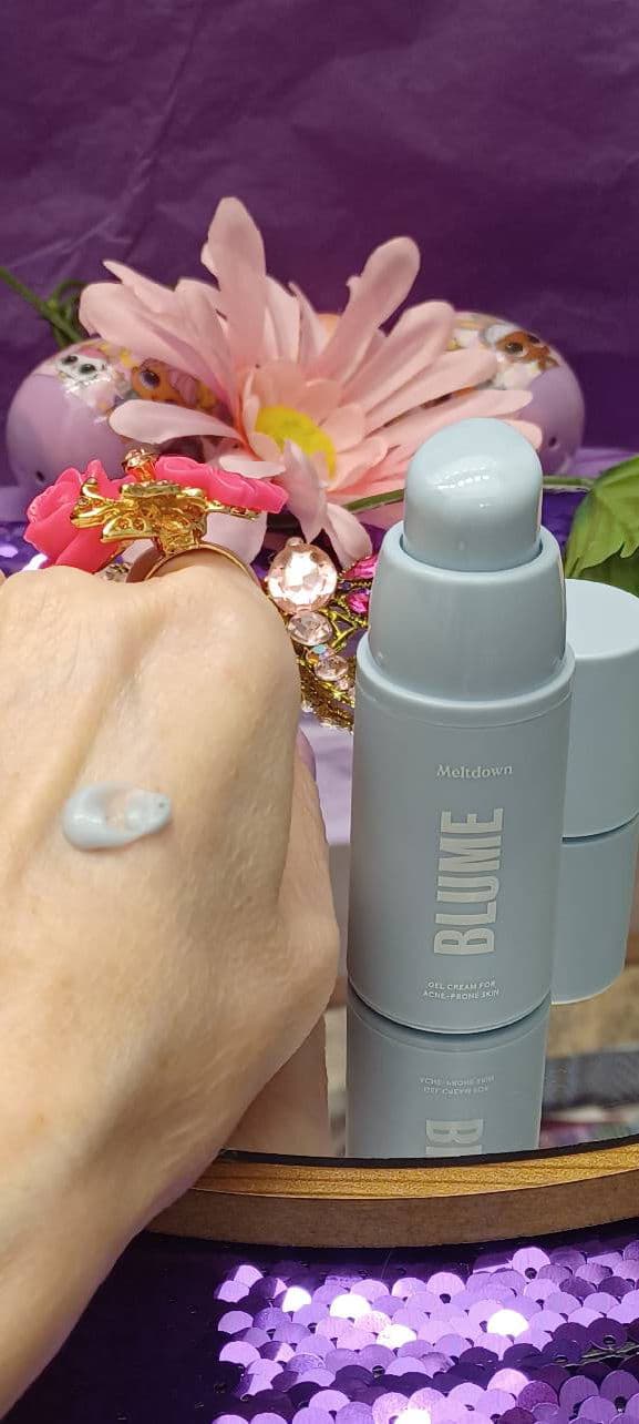 Blume Meltdown Gel Cream for Acne-Prone Skin review photo by daliajulius