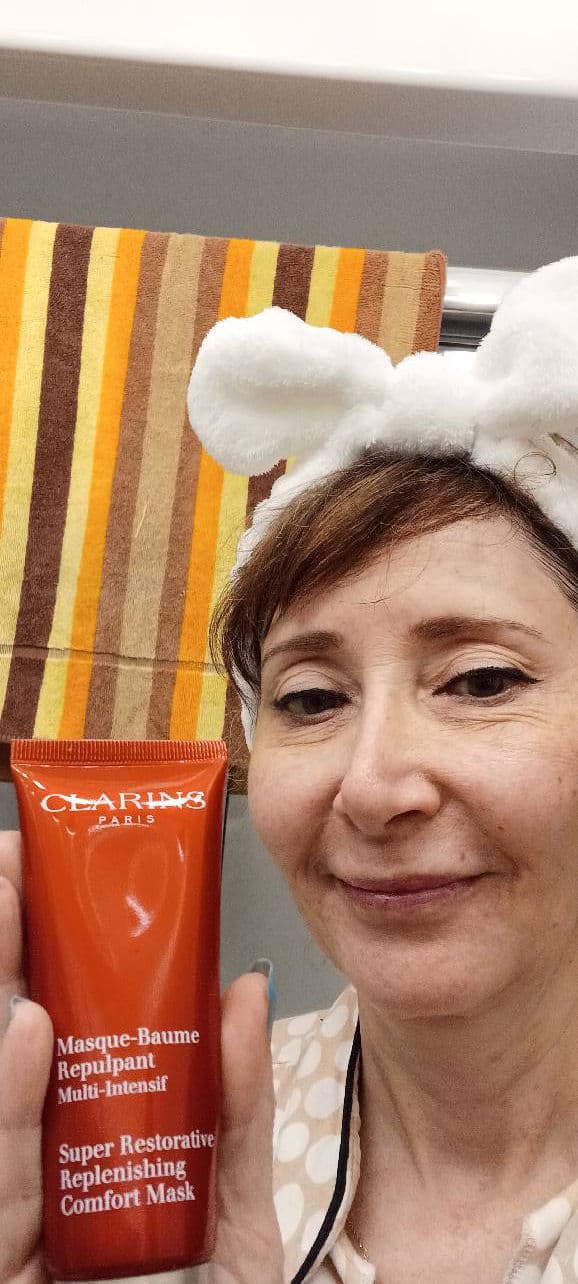 Clarins Super Restorative Neck and Dcollet Concentrate review photo by daliajulius