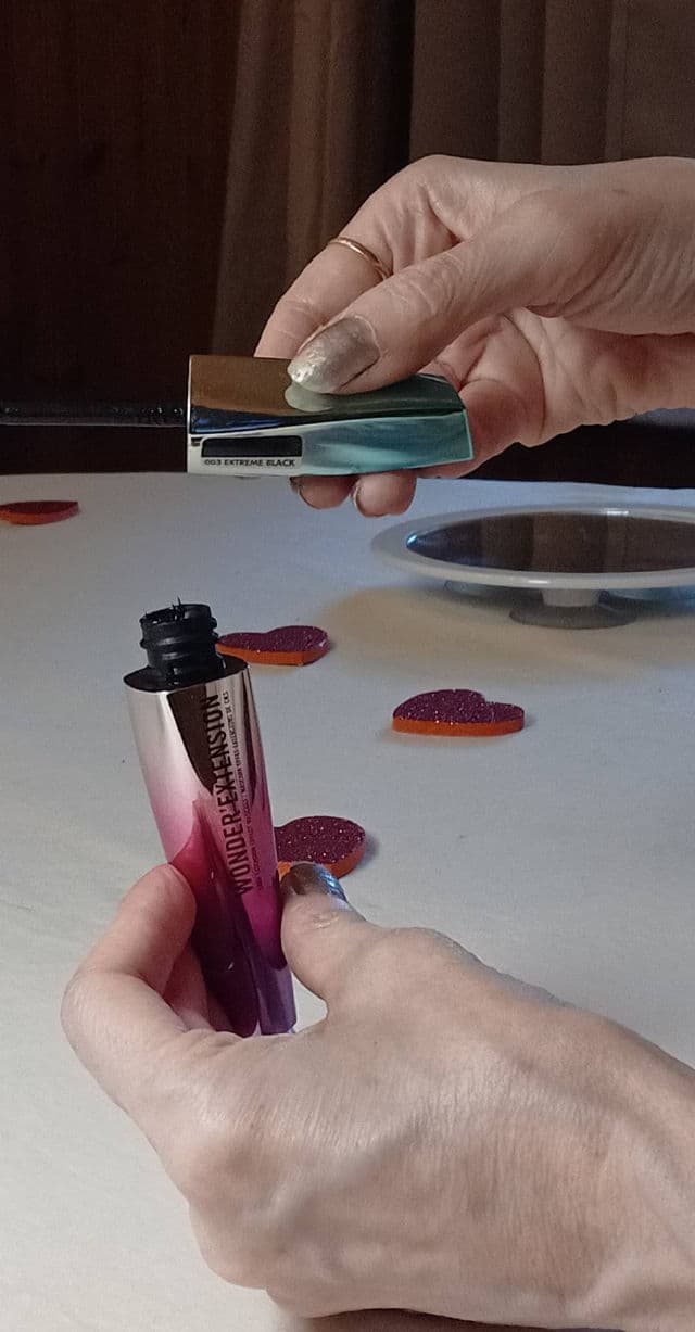 Rimmel Wonder'Extension Mascara - 001 Very Black review photo by daliajulius