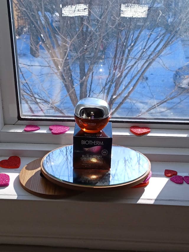 Biotherm Blue Therapy Amber Algae Revitalize Day review photo by daliajulius