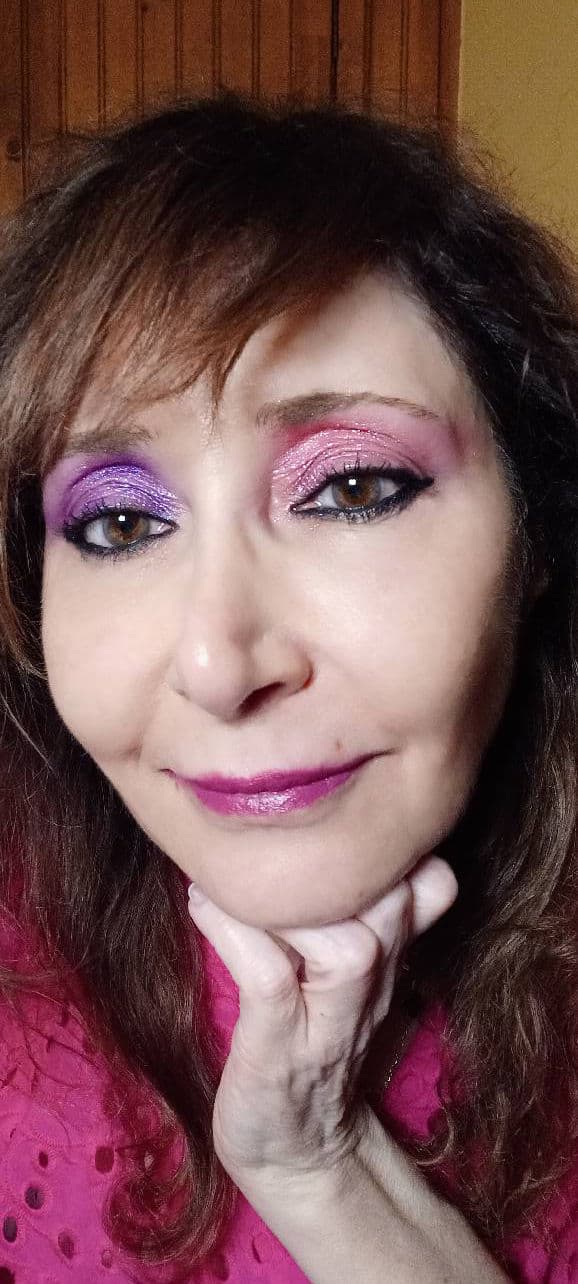 Nyx Cosmetics Ultimate Eyeshadow Palette review photo by daliajulius