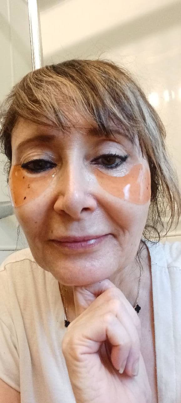 Jayjun Roselle Tea Eye Gel Patch review photo by daliajulius