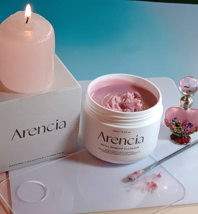 Arencia Fresh Royal Rosehip Cleanser review photo by daliajulius