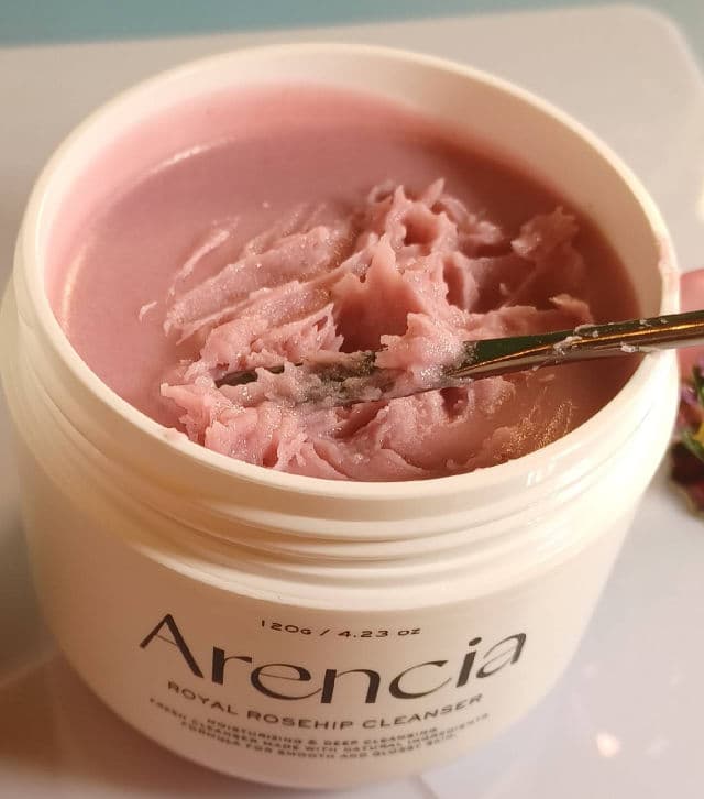 Arencia Fresh Royal Rosehip Cleanser review photo by daliajulius