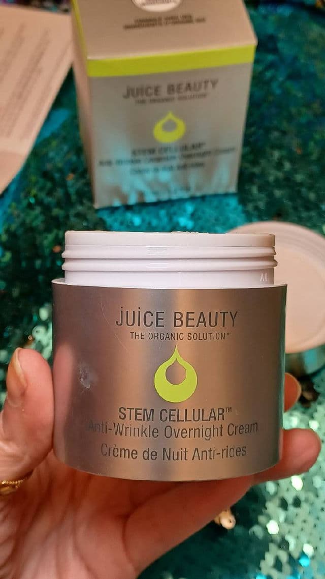 Juice Beauty STEM CELLULAR Anti-Wrinkle Overnight Cream review photo by daliajulius