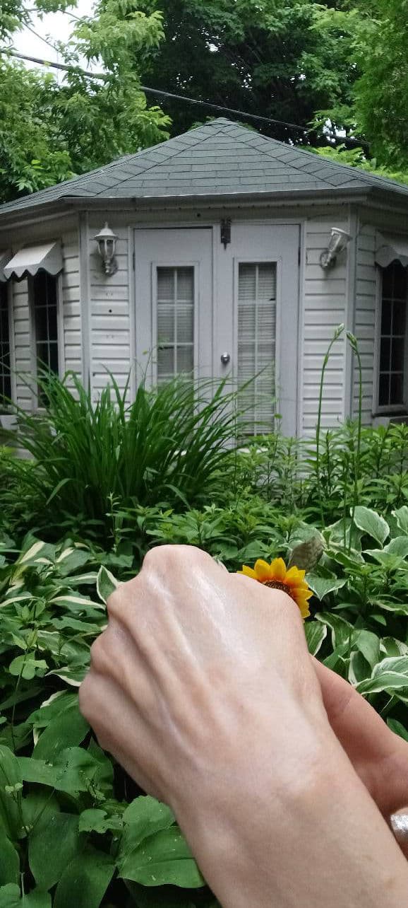 Hyggee Vegan Sun Cream SPF50+ PA++++  review photo by daliajulius