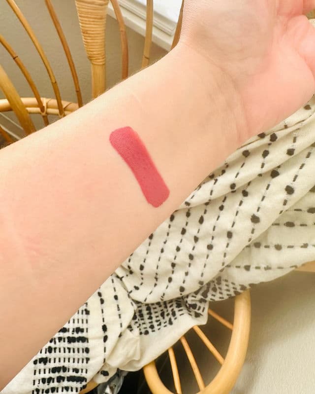 GXVE Beauty True Red review photo by Tiara14