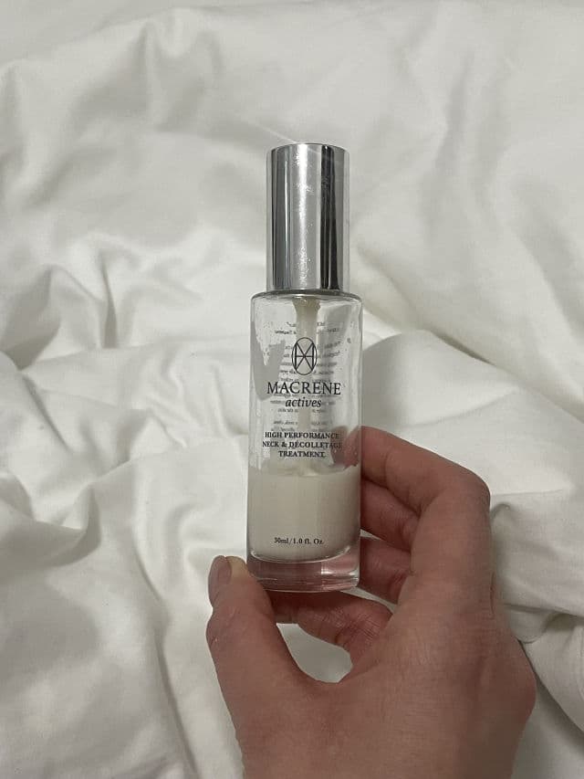 Macrene Actives High Performance Neck and Décolletage Treatment review photo by annikalovesglow