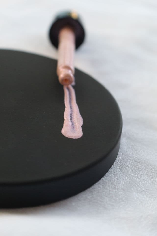 Puro Bio Cosmetics Resplendent Liquid Stardust review photo by Beautyunicorn