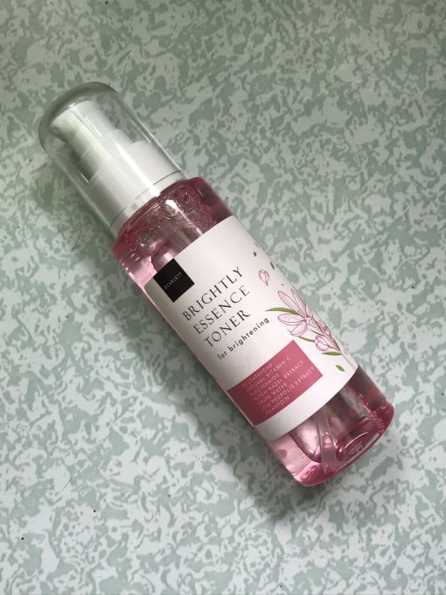 Scarlett Whitening Brightly Essence Toner review photo by chirezzz