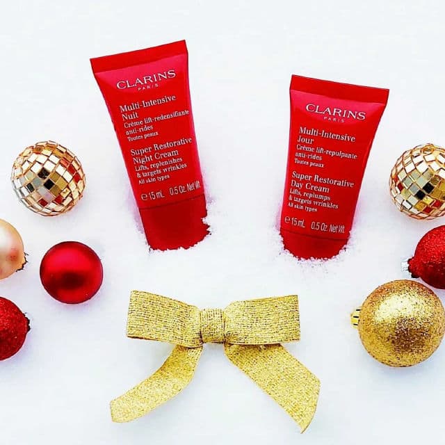 Clarins Super Restorative Day SPF 20 review photo by mybestsparkle