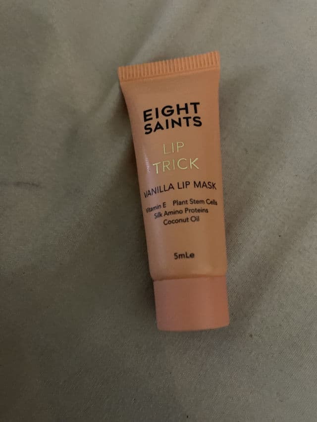Eight Saints Lip Trick Vanilla Lip Mask review photo by hoonieisacutie